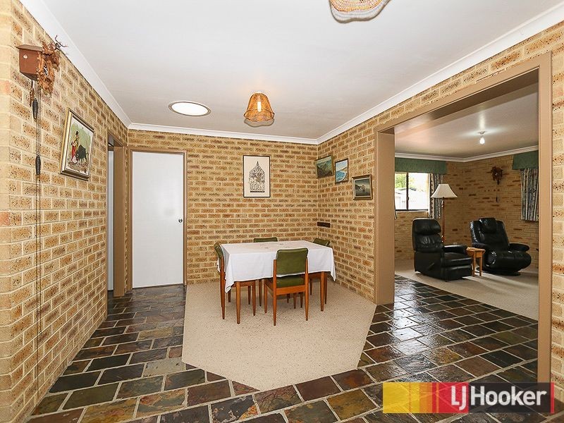 29 Whitfield Drive, Two Rocks WA 6037