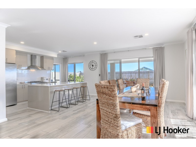 24 Cuttlefish Street, Yanchep WA 6035