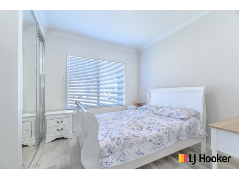 24 Cuttlefish Street, Yanchep WA 6035