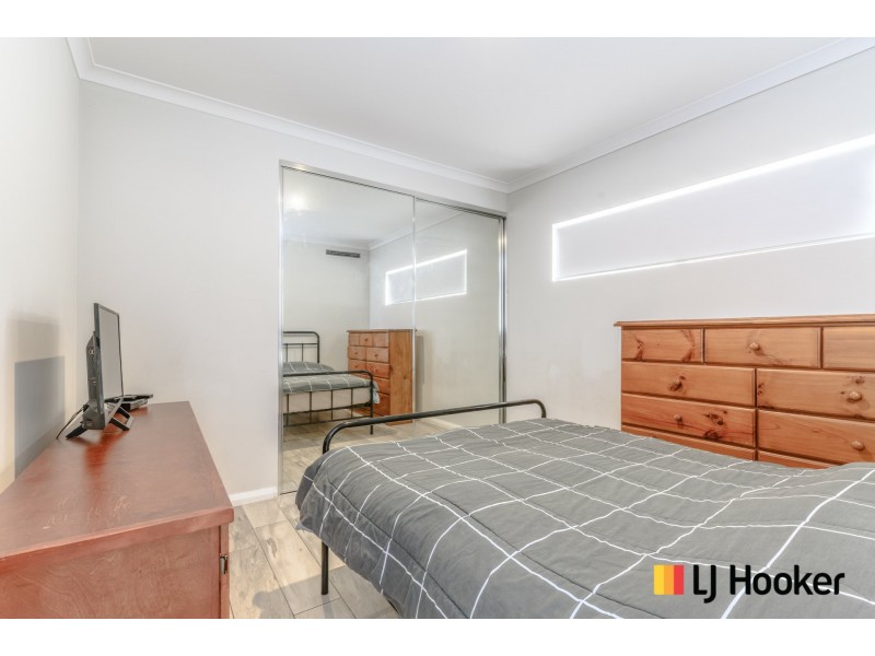 24 Cuttlefish Street, Yanchep WA 6035