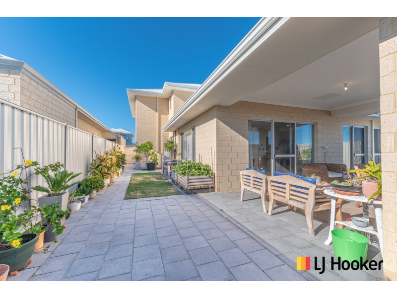 24 Cuttlefish Street, Yanchep WA 6035