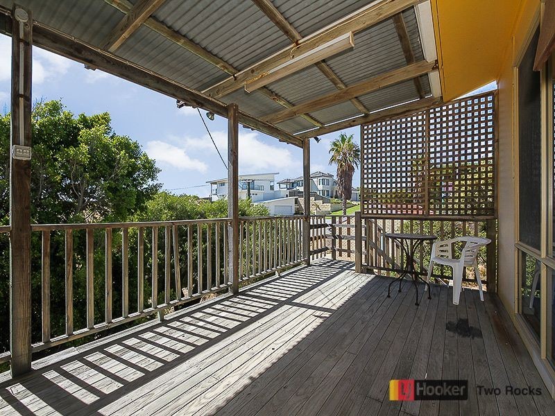 7 Hackney Way, Yanchep WA 6035