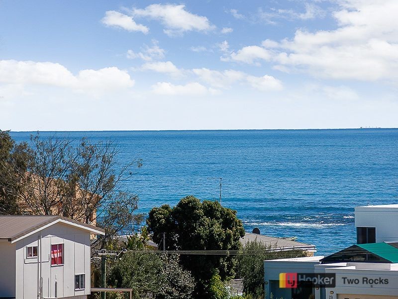 7 Hackney Way, Yanchep WA 6035