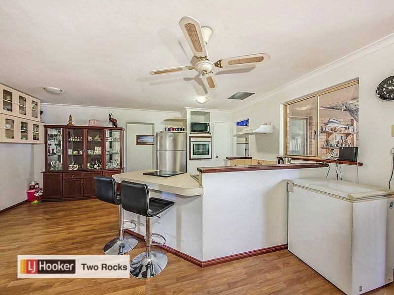 11 Galleon Place, Yanchep WA 6035