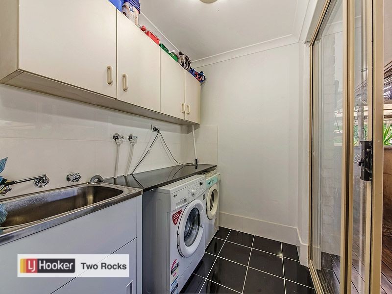 11 Galleon Place, Yanchep WA 6035