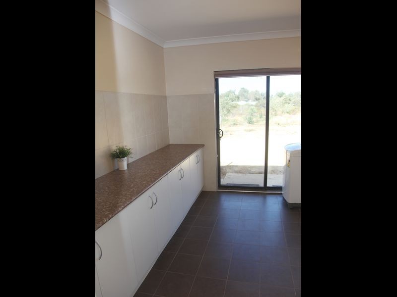 81 Paperbark Avenue, Wilbinga WA 6041