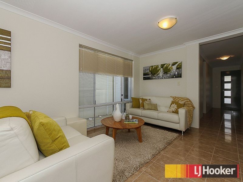 32 Gaudi Way, Clarkson WA 6030