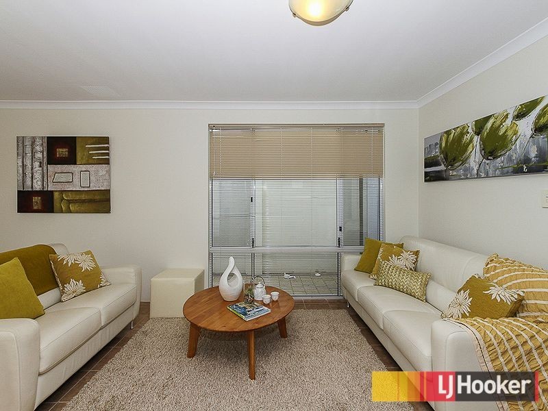 32 Gaudi Way, Clarkson WA 6030