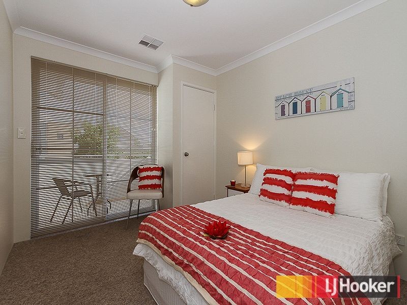 32 Gaudi Way, Clarkson WA 6030