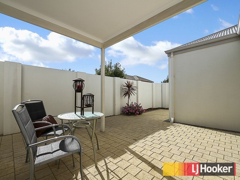 32 Gaudi Way, Clarkson WA 6030