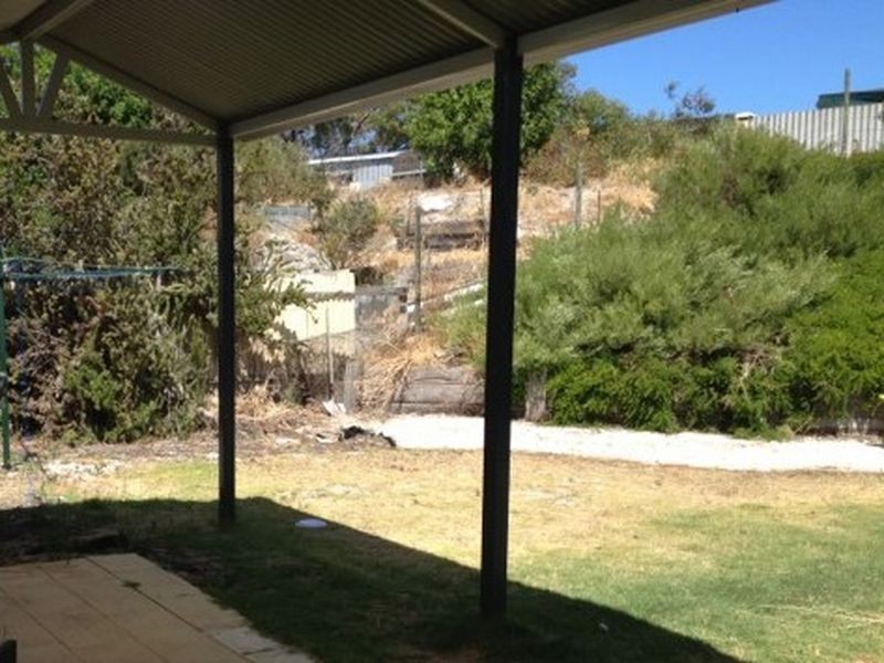 9 Genesta Place, Two Rocks WA 6037