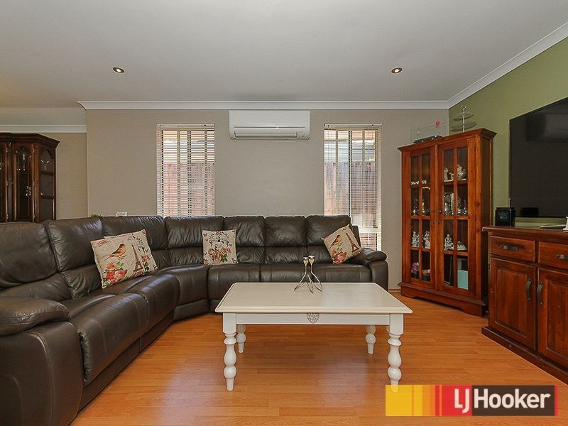 45 Granite Place, Yanchep WA 6035