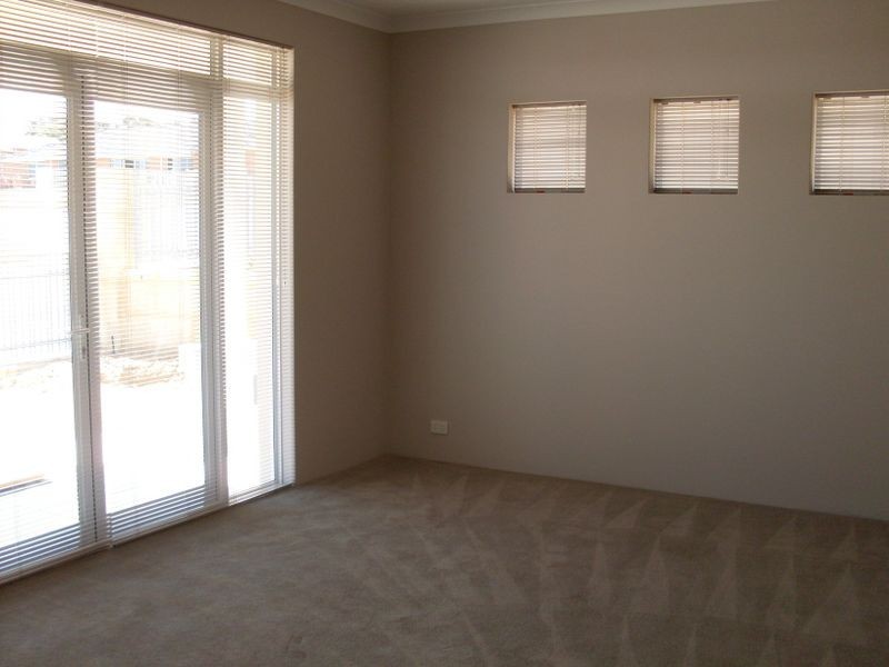 124 Lindsay Beach Boulevard, Yanchep WA 6035