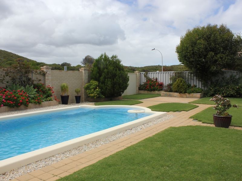 123 Sovereign Drive, Two Rocks WA 6037