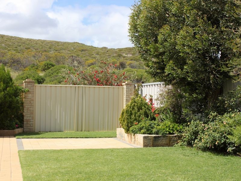 123 Sovereign Drive, Two Rocks WA 6037
