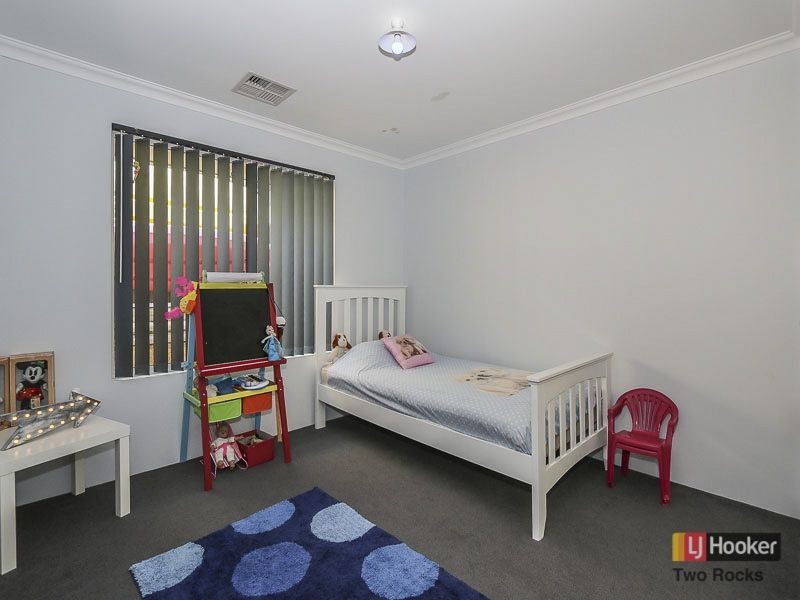 9 Seagrass Street, Yanchep WA 6035