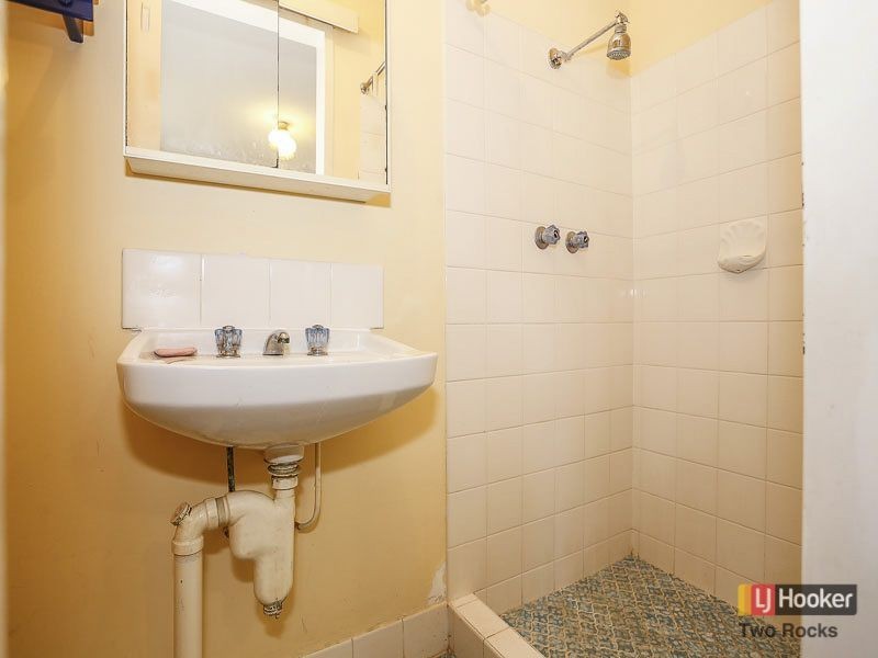 105 Whitfield Drive, Two Rocks WA 6037
