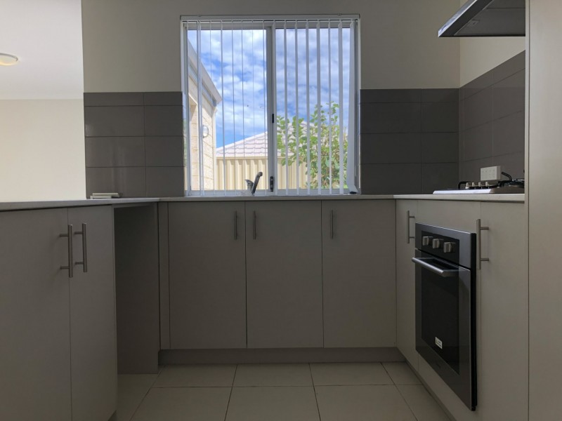 2/54 Mullins Way, Yanchep WA 6035