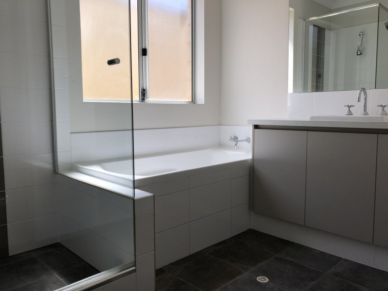 2/54 Mullins Way, Yanchep WA 6035