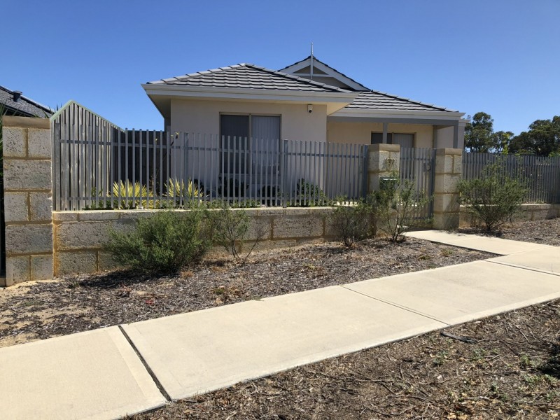 137 Lindsay Beach Boulevard, Yanchep WA 6035