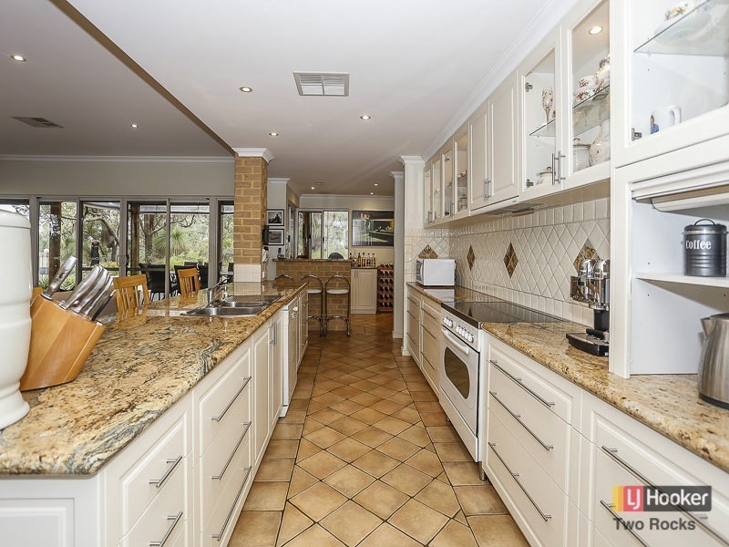 93 Harvest Circle, Two Rocks WA 6037