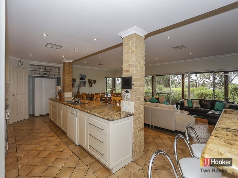 93 Harvest Circle, Two Rocks WA 6037