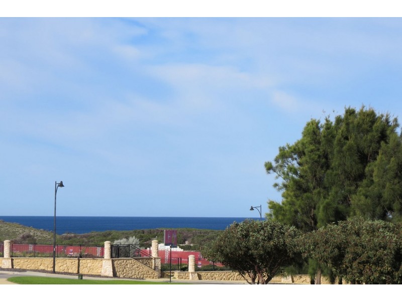 55 Montebello Boulevard, Two Rocks WA 6037