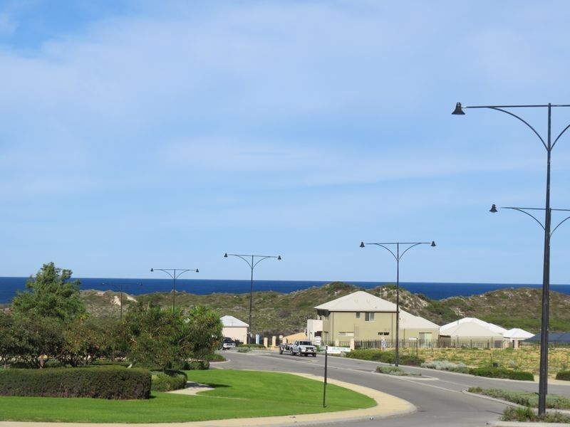 55 Montebello Boulevard, Two Rocks WA 6037