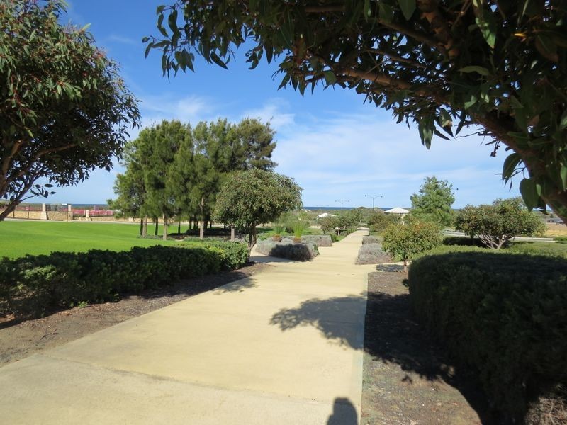 55 Montebello Boulevard, Two Rocks WA 6037