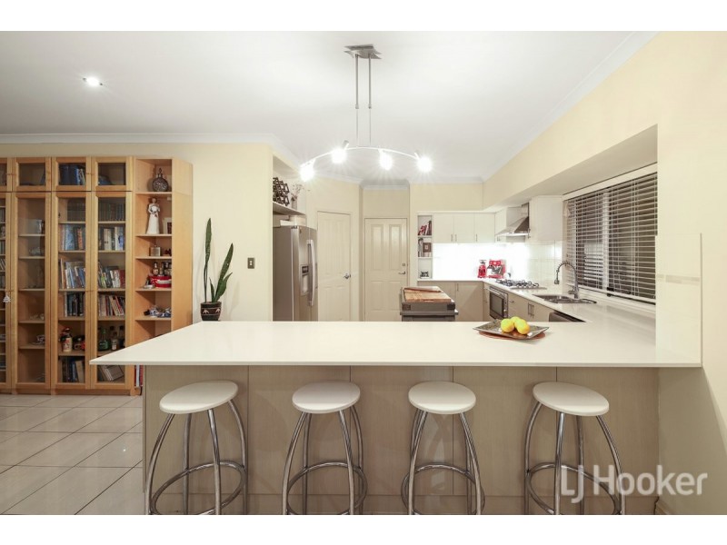 20 Lady Lindsay Cove, Yanchep WA 6035