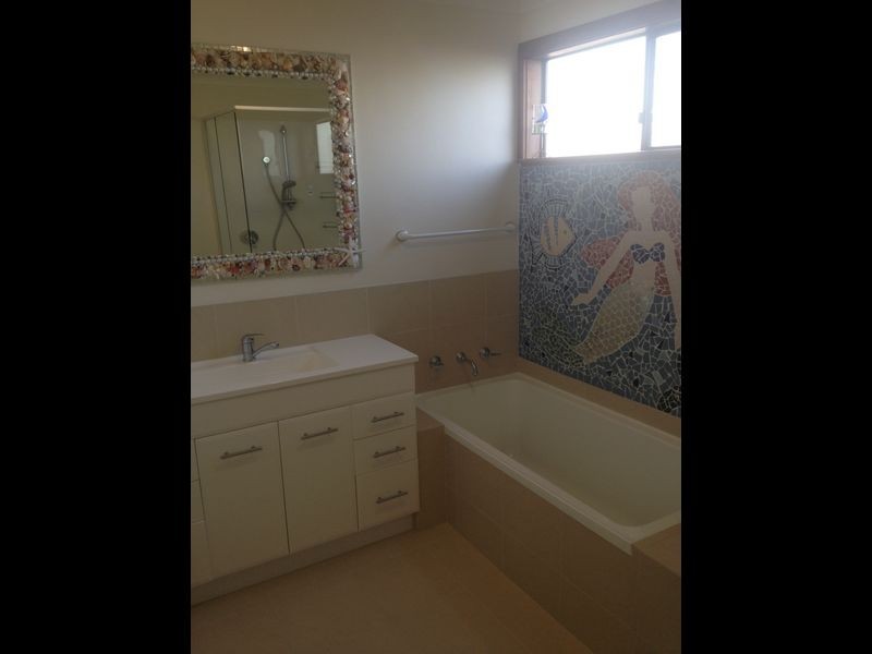 4 Hackney Way, Yanchep WA 6035