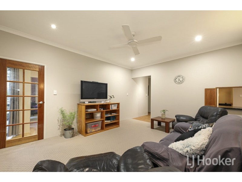 8 Grey Court, Yanchep WA 6035