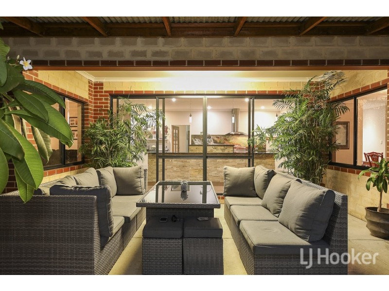 8 Grey Court, Yanchep WA 6035