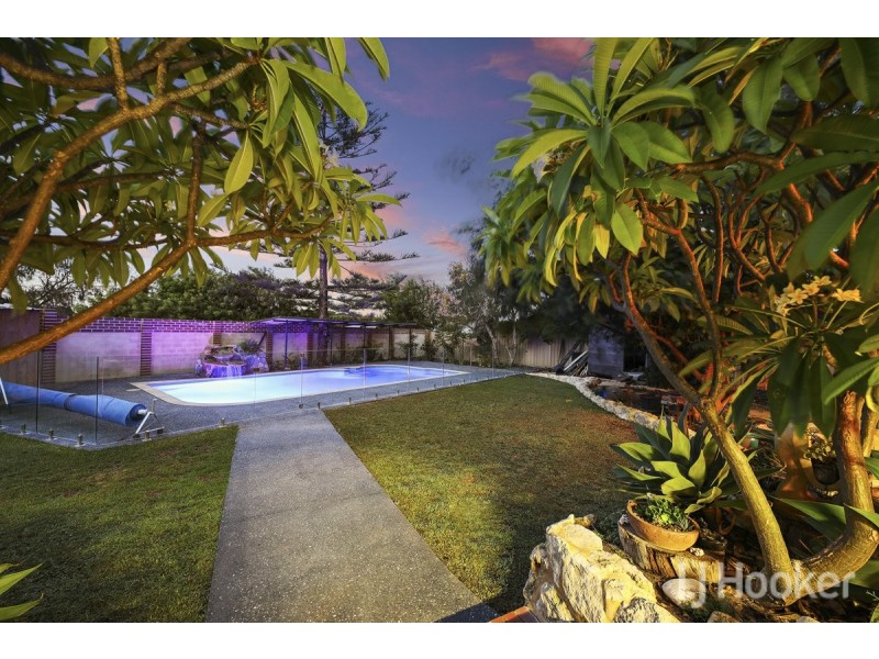 8 Grey Court, Yanchep WA 6035