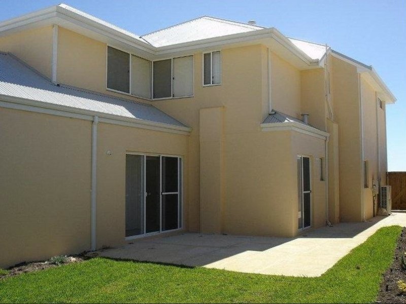 31 Seadrift Street, Yanchep WA 6035