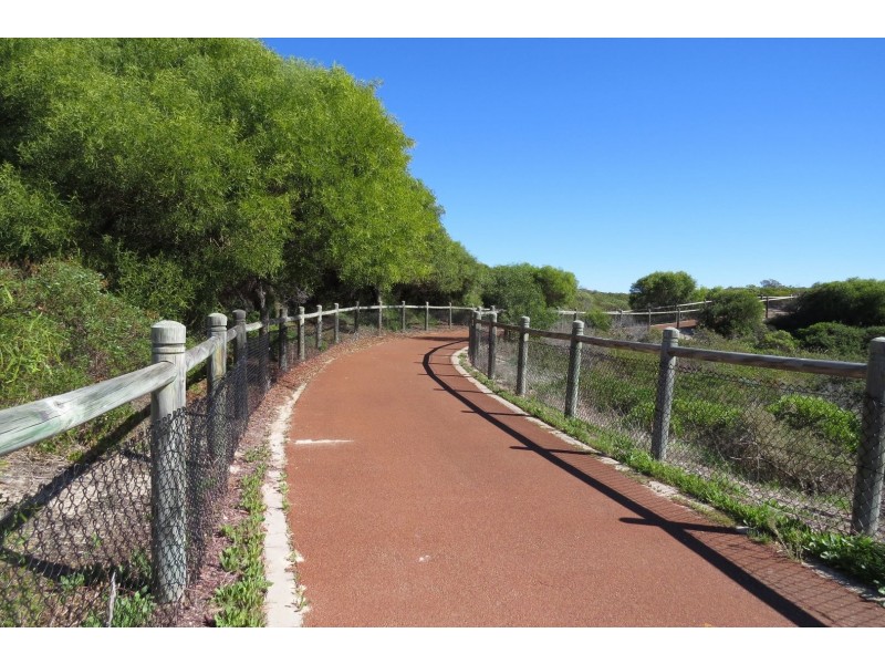 24 Teraglin Vista, Yanchep WA 6035