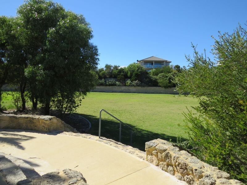 24 Teraglin Vista, Yanchep WA 6035
