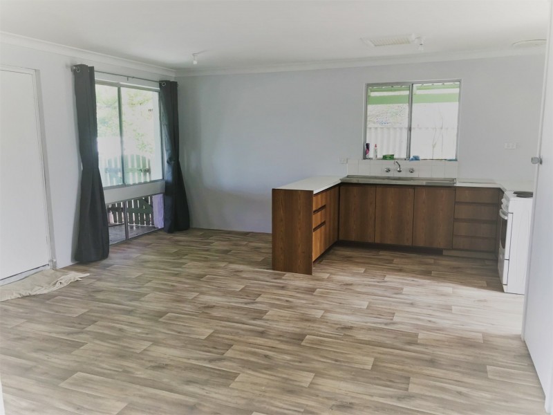 6 Springhill Place, Two Rocks WA 6037