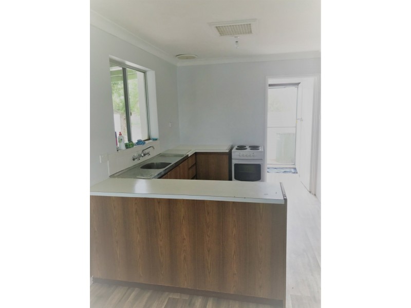 6 Springhill Place, Two Rocks WA 6037