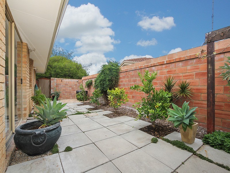 1/90 Cassilda Way, Two Rocks WA 6037