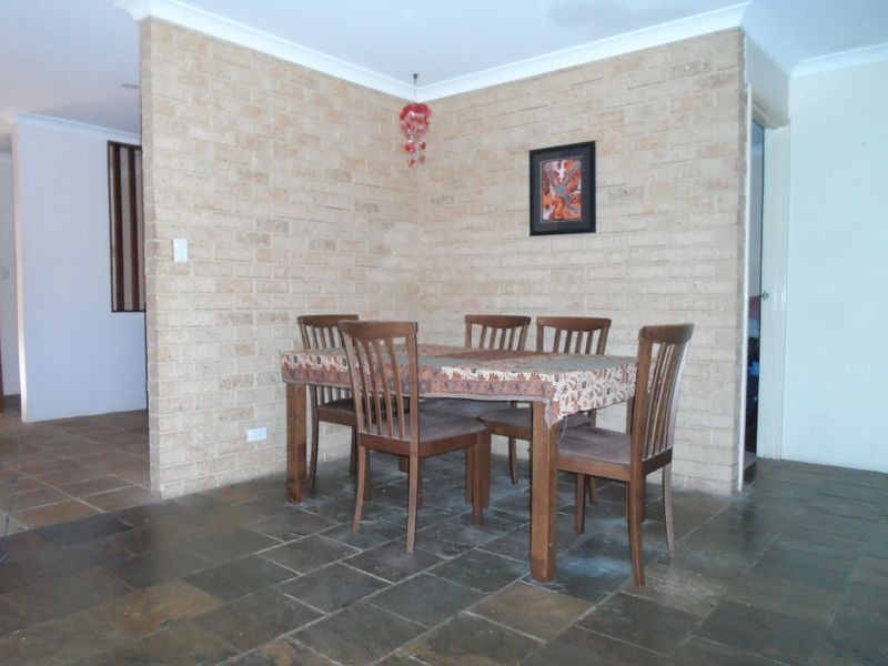 19 Newlyn Place, Yanchep WA 6035