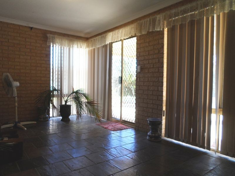 19 Newlyn Place, Yanchep WA 6035