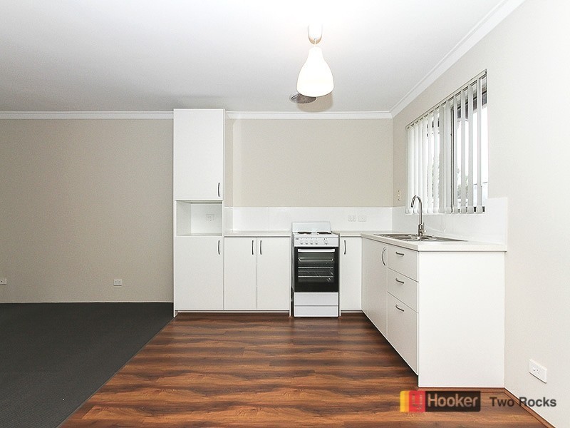 2 Fawkner Road, Two Rocks WA 6037