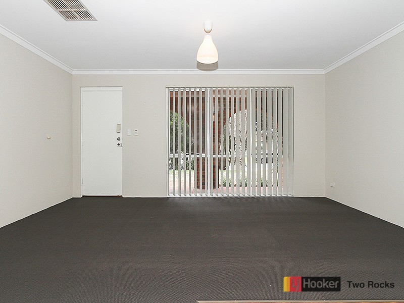 2 Fawkner Road, Two Rocks WA 6037