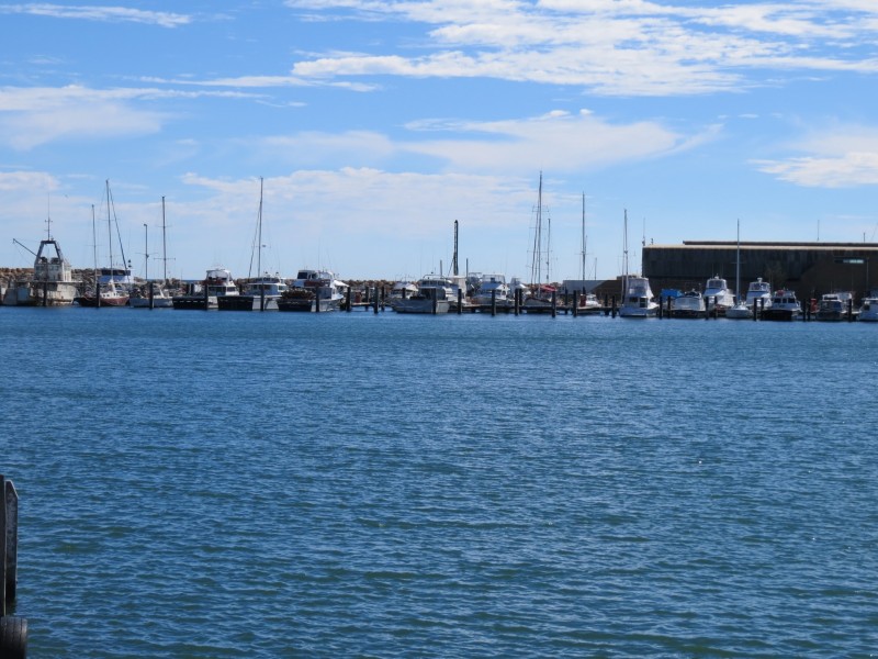 2 Fawkner Road, Two Rocks WA 6037