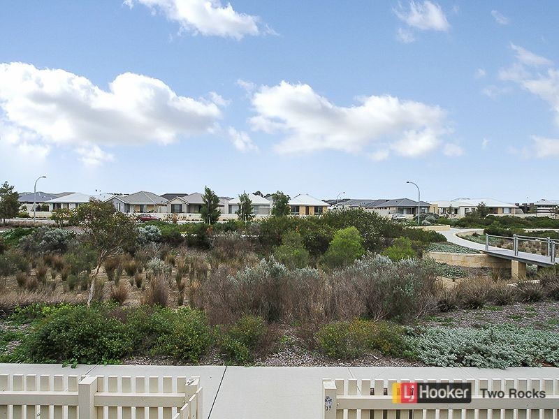 10 Barro Bend, Yanchep WA 6035