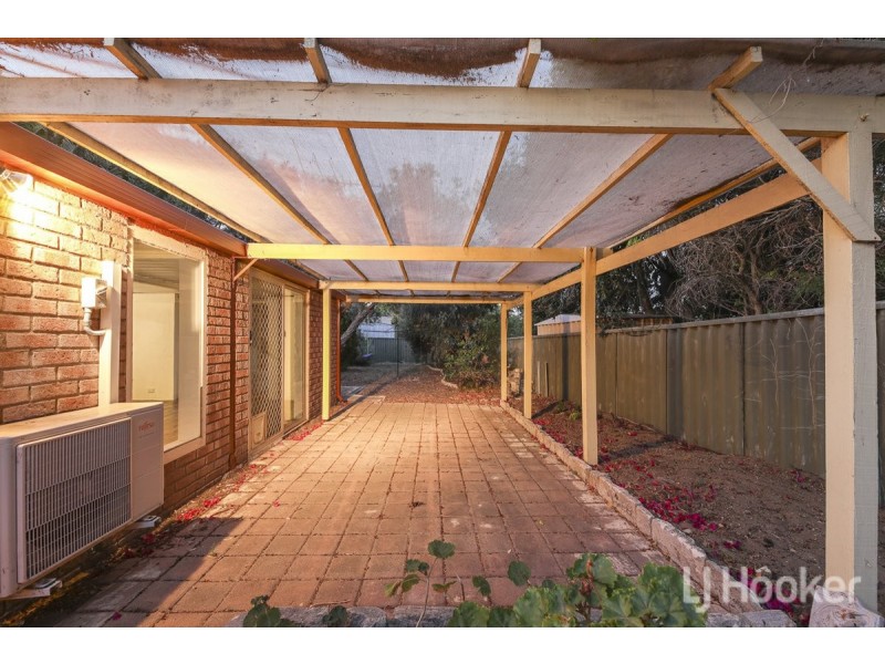 18 Hazeltine Court, Yanchep WA 6035