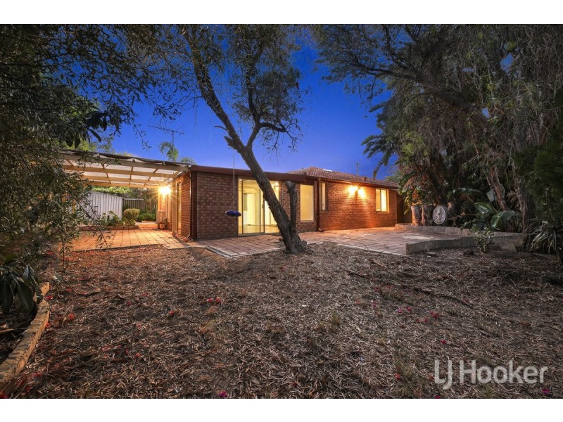 18 Hazeltine Court, Yanchep WA 6035