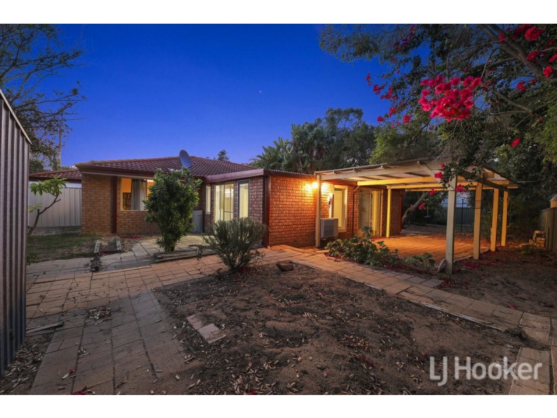 18 Hazeltine Court, Yanchep WA 6035