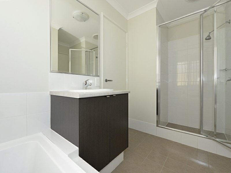 63 Greenside Drive, Yanchep WA 6035